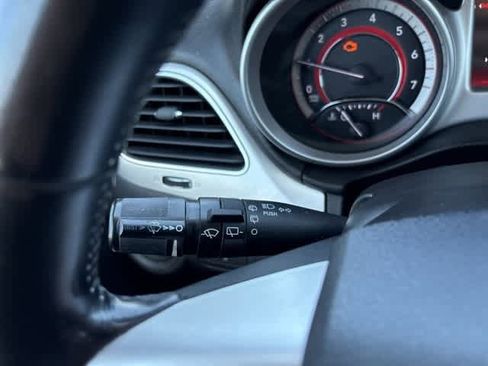 Used 2018 Dodge Journey SE w/ Popular Equipment Group image 16