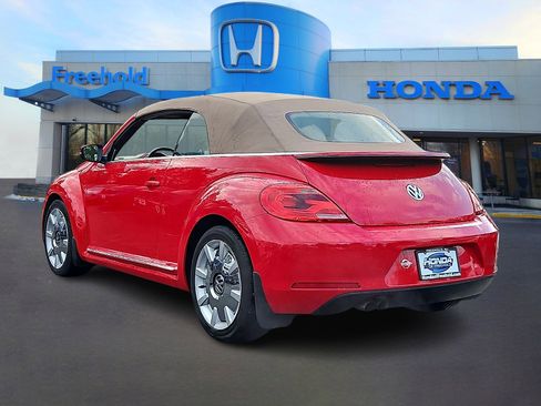 Used 2013 Volkswagen Beetle 2.5 image 5