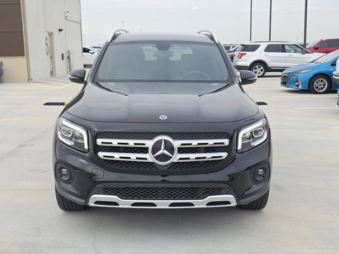 Used 2021 Mercedes-Benz GLB 250 image 4