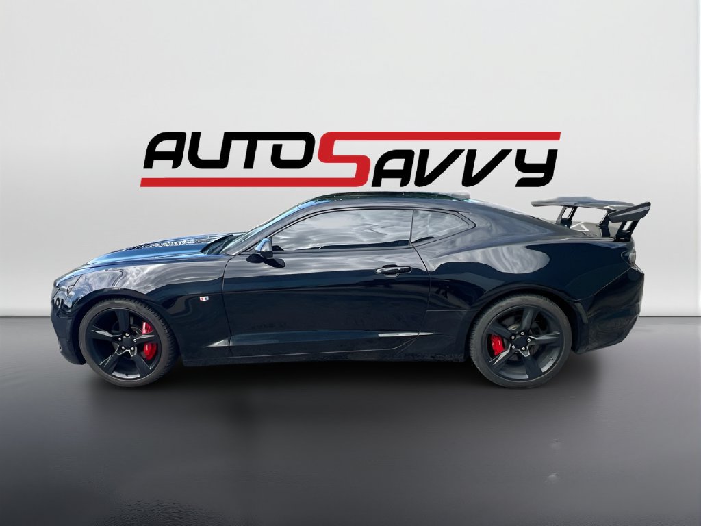 Used 2021 Chevrolet Camaro SS RWD image 4