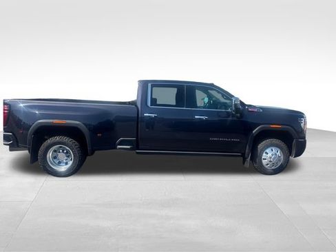 Used 2024 GMC Sierra 3500 Denali w/ Denali Reserve Package AWD/4WD image 6