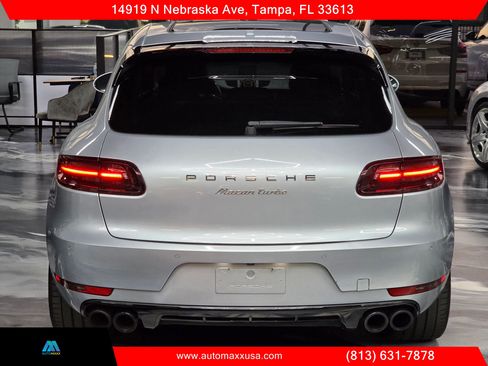 Used 2015 Porsche Macan Turbo image 7