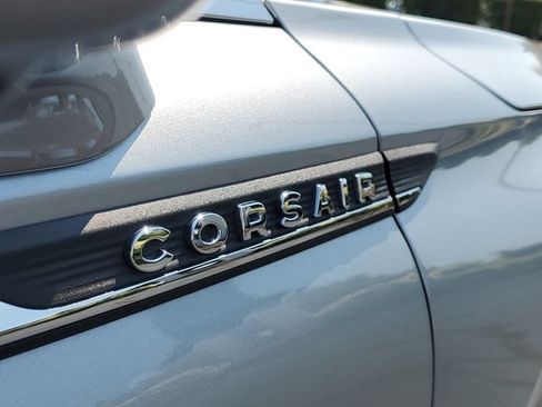 Used 2024 Lincoln Corsair AWD w/ Equipment Group 101A image 32