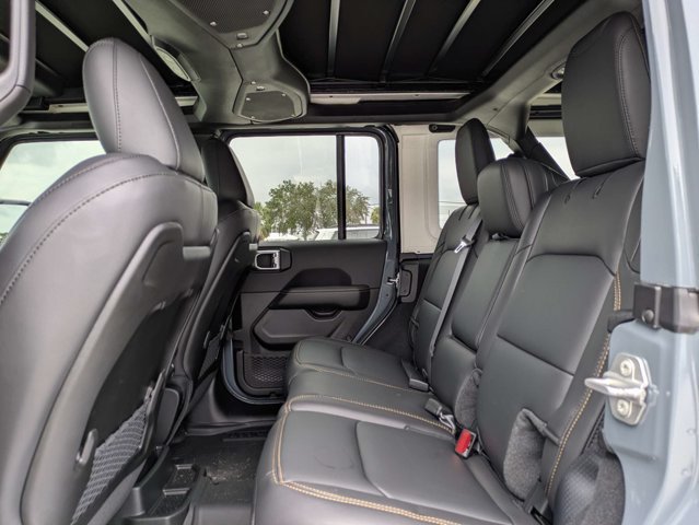 New 2026 Jeep Wrangler Unlimited Sahara AWD/4WD image 13