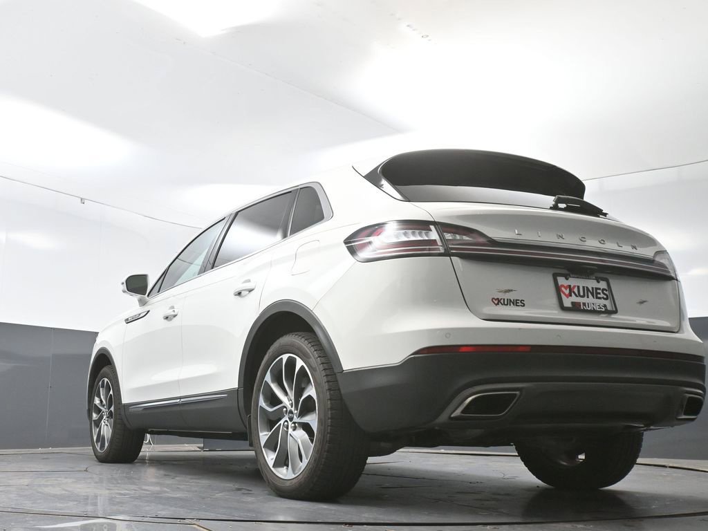 Used 2021 Lincoln Nautilus Reserve AWD/4WD image 55