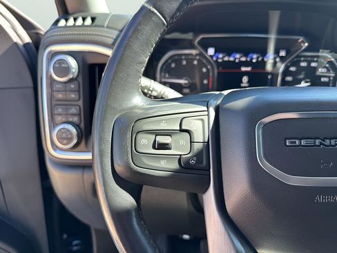Used 2021 GMC Sierra 2500 Denali w/ Denali Ultimate Package image 30
