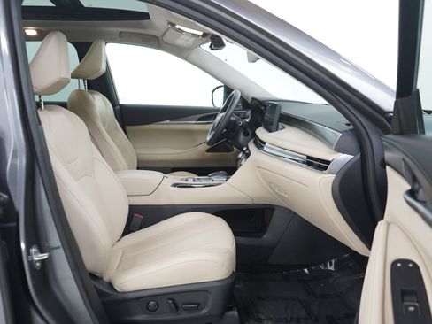 Used 2024 INFINITI QX60 Luxe AWD/4WD image 11