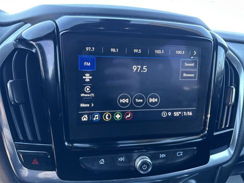 Used 2023 Chevrolet Traverse LT image 16