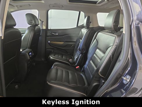 Certified 2017 GMC Acadia Denali w/ Technology Package AWD/4WD image 12