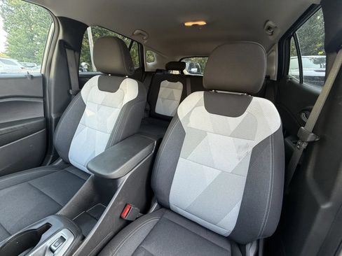Used 2026 Chevrolet Trax LS w/ Driver Confidence Package FWD image 8