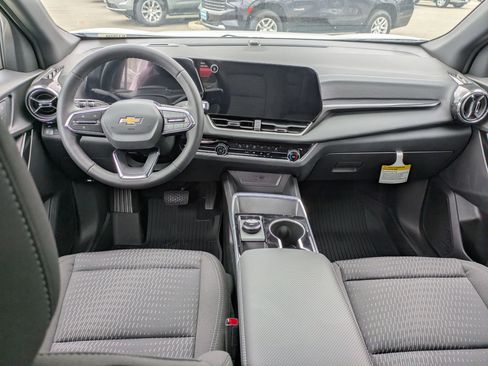 New 2026 Chevrolet Equinox LT w/ Safety and Technology Package image 15