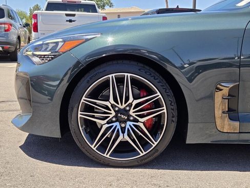 Certified 2022 Kia Stinger GT1 RWD image 9