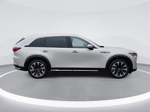 New 2026 MAZDA CX-90 Plug-In Hybrid w/ Premium Plus image 4
