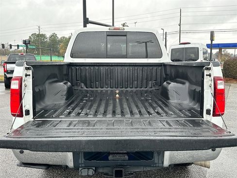 Used 2014 Ford F250 Lariat w/ Lariat Interior Package image 16