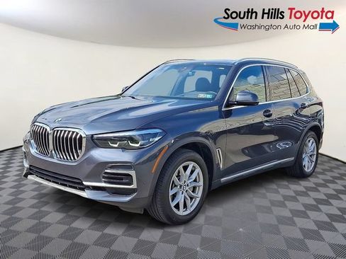 Used 2022 BMW X5 xDrive40i w/ Premium Package AWD/4WD image 3