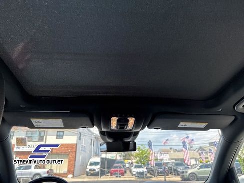 Used 2022 Mercedes-Benz GLS 450 4MATIC image 27