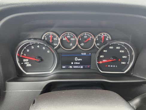 Used 2022 Chevrolet Silverado 1500 RST AWD/4WD image 12