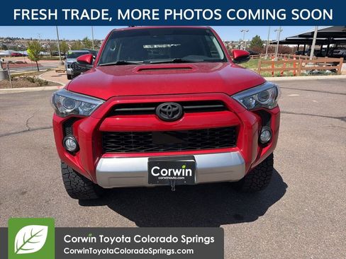 Used 2020 Toyota 4Runner TRD Off-Road Premium w/ Moonroof Package image 2