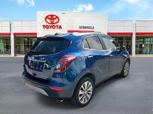 Used 2019 Buick Encore Preferred image 3