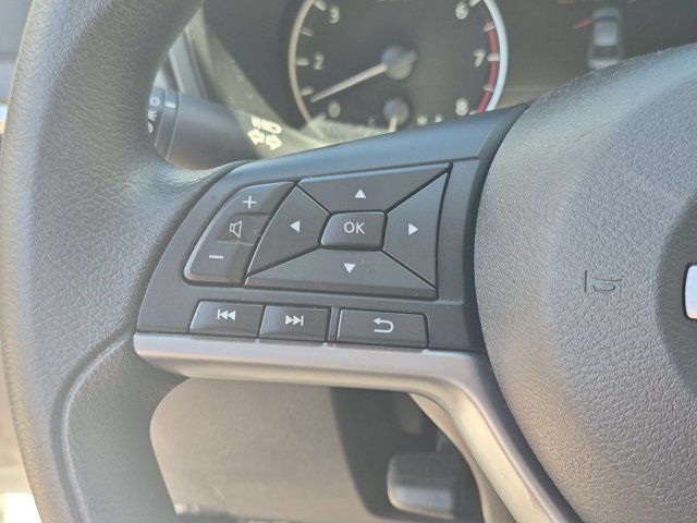Used 2025 Nissan Altima 2.5 SV FWD image 20