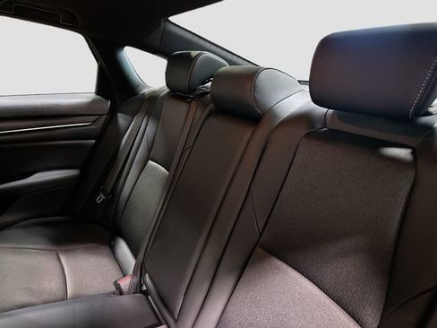 Used 2022 Honda Accord Sport image 26