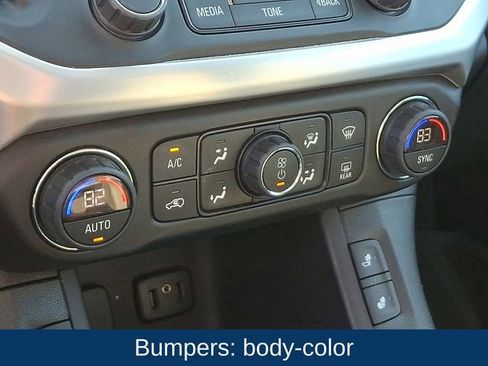 Used 2018 GMC Acadia SLT image 21