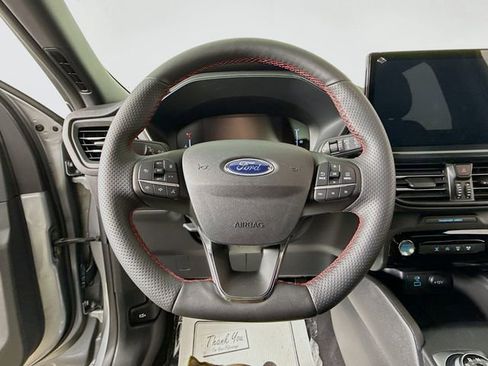 Used 2023 Ford Escape ST-Line w/ Tech Pack #1 image 11
