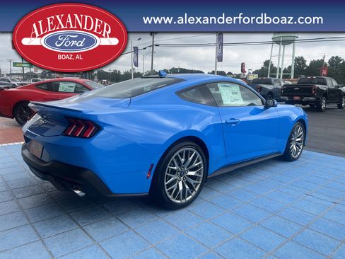 New 2025 Ford Mustang Premium image 4