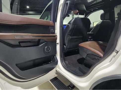 Used 2021 Ford Expedition King Ranch image 20