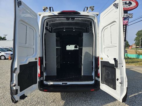 Used 2020 Ford Transit 250 148 High Roof RWD image 20