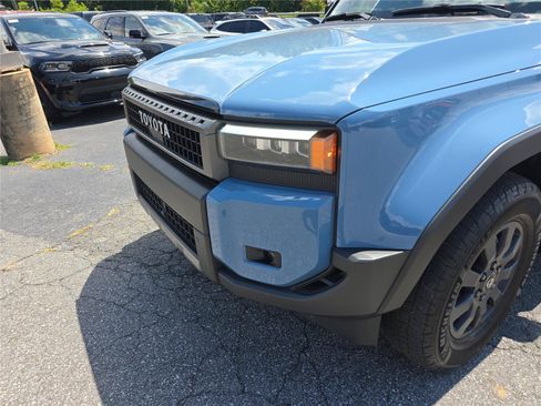 Used 2025 Toyota Land Cruiser AWD/4WD image 9