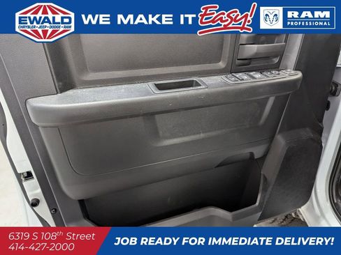 New 2024 RAM 2500 Tradesman w/ Chrome Appearance Group image 12