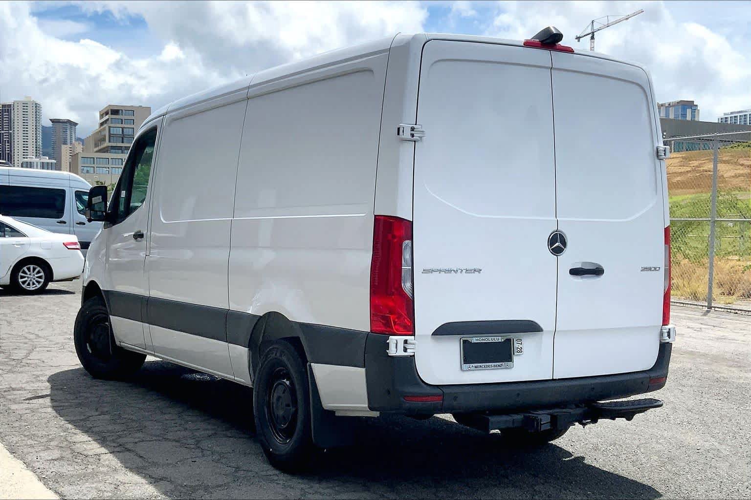 Used 2026 Mercedes-Benz Sprinter 2500 image 5