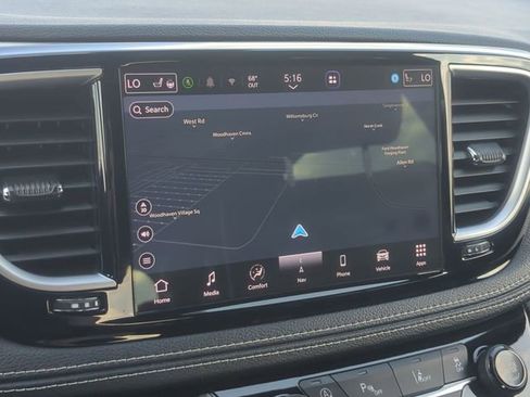 Used 2021 Chrysler Pacifica Limited w/ S Appearance Package image 18