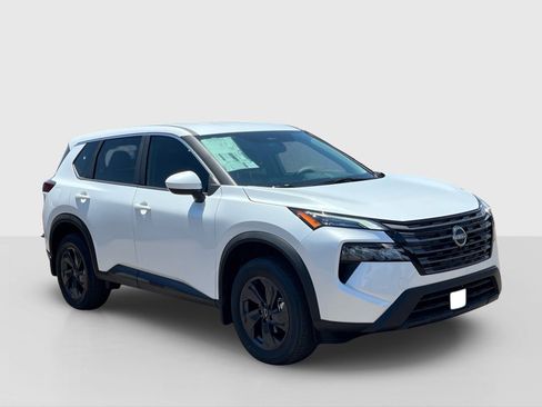 New 2026 Nissan Rogue SV FWD image 7