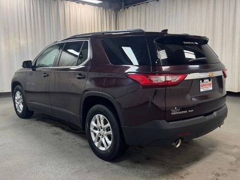 Used 2019 Chevrolet Traverse LT image 6