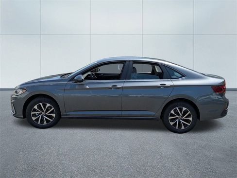 New 2025 Volkswagen Jetta S image 6