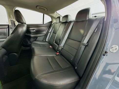 Used 2024 Nissan Sentra SR w/ SR Premium Package FWD image 27