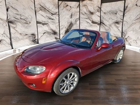 Used 2008 MAZDA MX-5 Miata Grand Touring w/ Premium Pkg image 1