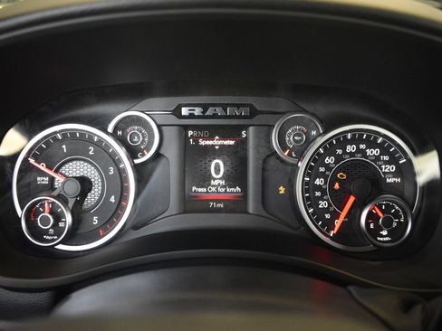 New 2026 RAM 2500 Big Horn AWD/4WD image 28