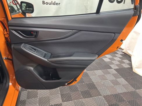 Used 2019 Subaru Crosstrek 2.0i Premium image 14