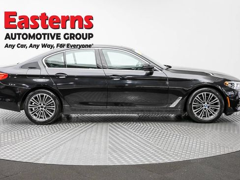 Used 2019 BMW 530i xDrive AWD/4WD image 4