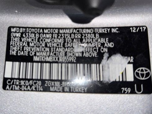 Used 2018 Toyota C-HR XLE image 13