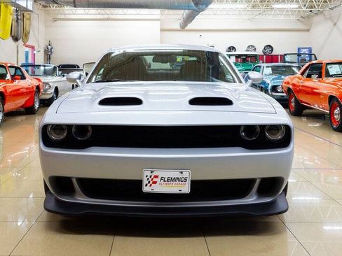 Used 2023 Dodge Challenger SRT Hellcat RWD image 33