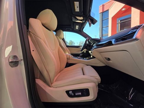 Used 2020 BMW X5 sDrive40i image 19