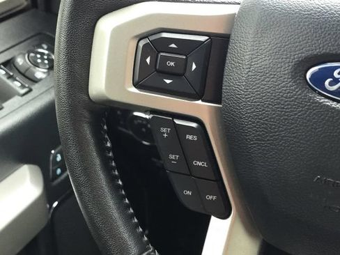 Used 2020 Ford F150 Lariat w/ Equipment Group 501A Mid AWD/4WD image 39