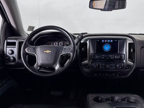 Used 2017 Chevrolet Silverado 1500 LT w/ LPO, Black Pack AWD/4WD image 11