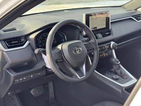 New 2025 Toyota RAV4 SE image 12