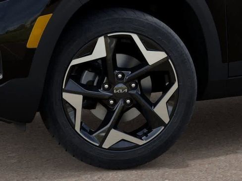 New 2026 Kia Seltos EX FWD image 9