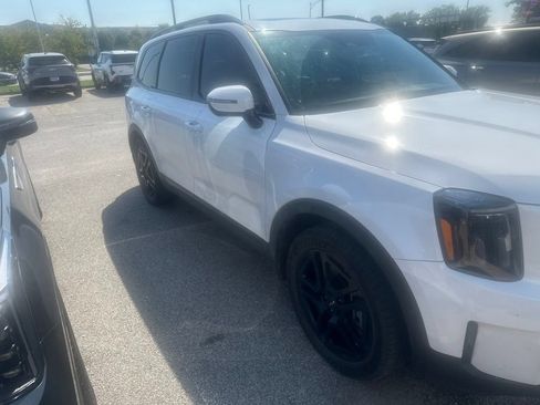 Used 2024 Kia Telluride SX X-Line AWD/4WD image 2